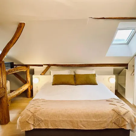 Couette-café La Bel échappée 4*